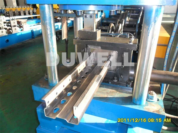 c profile roll forming machine