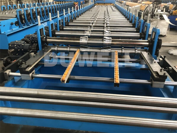 standing seam roll former